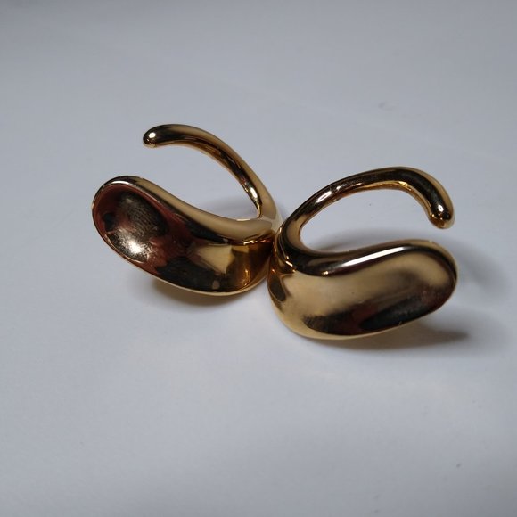 Vintage Heavy Metal U Shaped Stud Earrings - Picture 7 of 15